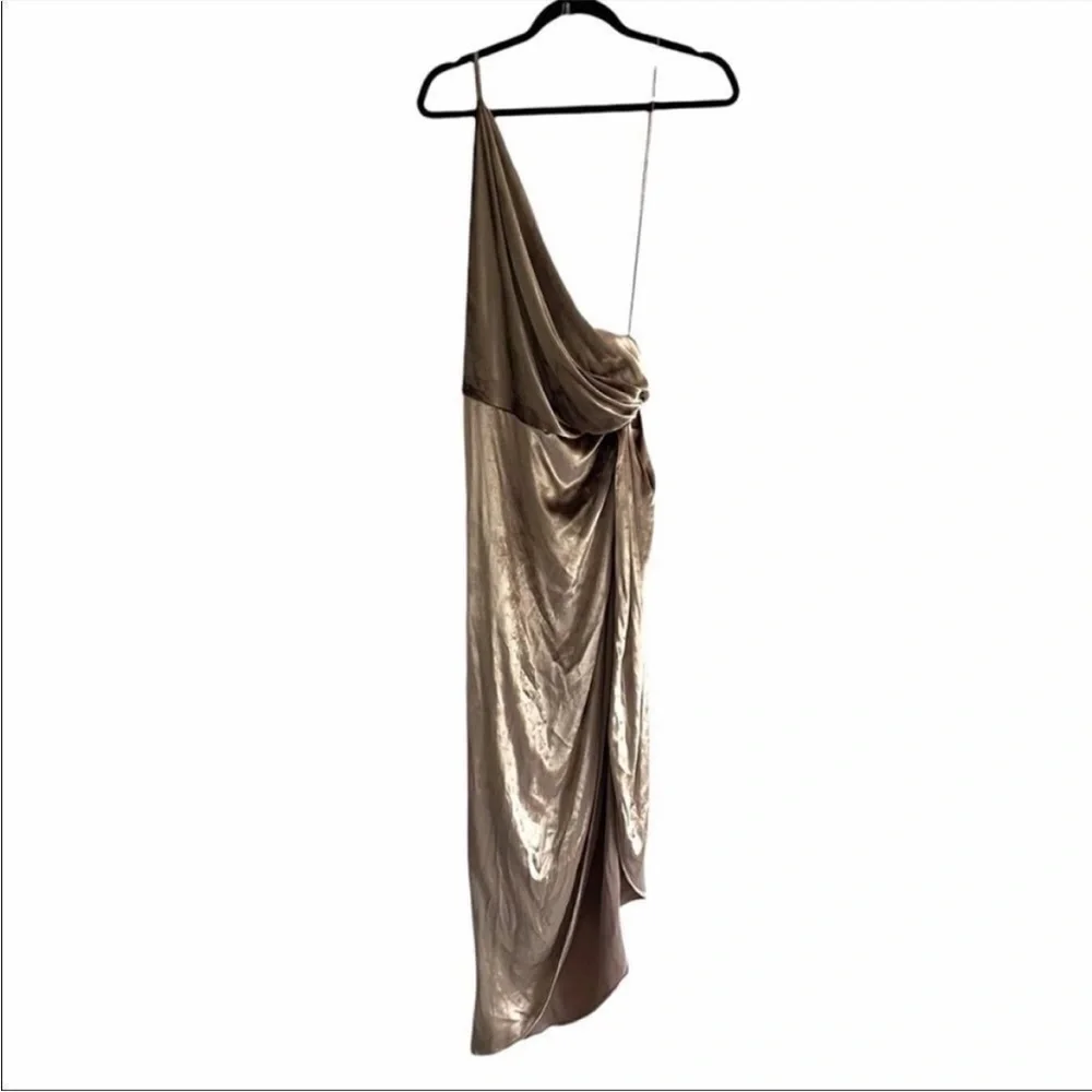 MICHELLE MASON Silk Velvet Asymmetrical One-Shoulder Midi Dress Gold 6 - Picture 7 of 16